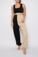 Charger l&#39;image dans la galerie, Wine 50/50 High Waisted Joggers
