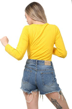 Cargar imagen en el visor de la galería, Yellow Plain Long Sleeve Basic T-Shirt
